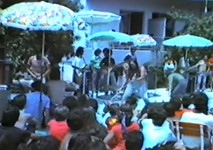 Οι Μουσικές Ταξιαρχίες στα Δελφίνια (Κάλαμος) Οι Μουσικές Ταξιαρχίες στα Δελφίνια (Κάλαμος)