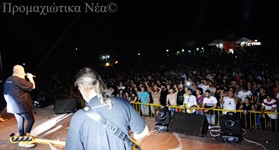 Ο Τζίμης Πανούσης στο 6ο Φεστιβάλ Πόζαρ στο Λουτράκι Αλμωπίας Ο Τζίμης Πανούσης στο 6ο Φεστιβάλ Πόζαρ στο Λουτράκι Αλμωπίας