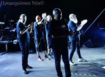 Ο Τζίμης Πανούσης στο 6ο Φεστιβάλ Πόζαρ στο Λουτράκι Αλμωπίας Ο Τζίμης Πανούσης στο 6ο Φεστιβάλ Πόζαρ στο Λουτράκι Αλμωπίας