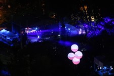 Ο Τζίμης Πανούσης στο 39ο River Party στο Νεστόριο Καστορίας Ο Τζίμης Πανούσης στο 39ο River Party στο Νεστόριο Καστορίας