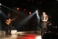 Ο Τζίμης Πανούσης στα Τρίκαλα, 03/02/2007 (φώτο: Ν. Μουτσίκας) Ο Τζίμης Πανούσης στα Τρίκαλα, 03/02/2007 (φώτο: Ν. Μουτσίκας)