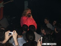 Ο Τζίμης Πανούσης στο Guildford 06/03/2002