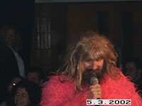 Απόπειρες για μια διεθνή καριέρα (Guildford, 06/03/2002)
