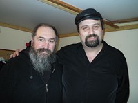 Ο Τζίμης Πανούσης με τον Μιχάλη Πατερομιχελάκη (11/12/2005)