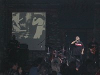 Ο Τζίμης Πανούσης στο Βόλο, 22/02/2006 (φώτο: Κώστας Ζαρκάδας)