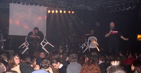 Καρεκλοκένταυροι (Ola Skata, 2005)