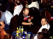 Αλκοτέστ (Ola Skata,Θεσσαλονίκη, Οκτώβρης 2005)
