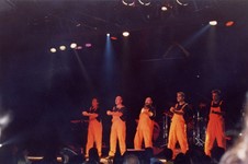 Πατρίς, Θρησκεία, Σχιζοφρένεια, 2001