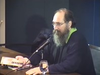 Ο Πανούσης στο βιβλιοπωλείο Ιανός Ο Πανούσης στο βιβλιοπωλείο Ιανός